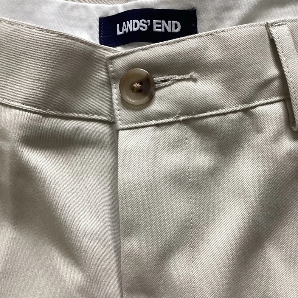 Lands’ End Traditional Fit Shorts Size 32 NWOT